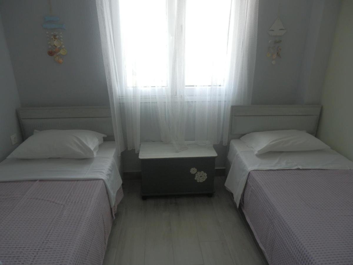 Zephyros Family Apartments 1 Órmosz Panajász Kültér fotó